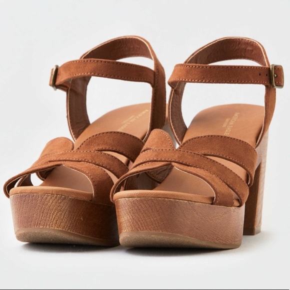 American Eagle Outfitters Shoes - LAST 1 👡 VEGAN WOODEN PLATFORM SANDAL SHOES Sz 8